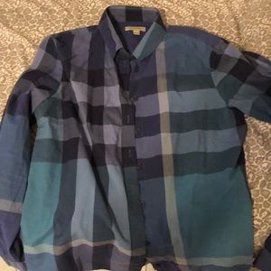 Burberry shirt size medium